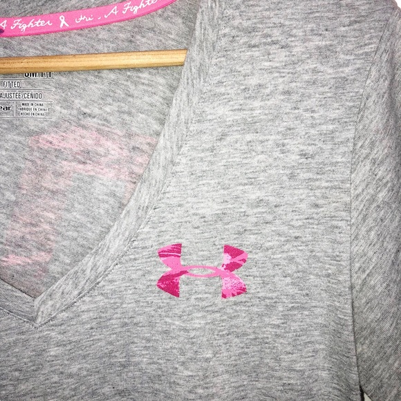 Under Armor Breast Cancer Awareness V Neck Fitted Short Sleeve Heathered T Shirt - Picture 4 of 7